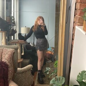 Meet your Posher, Megan